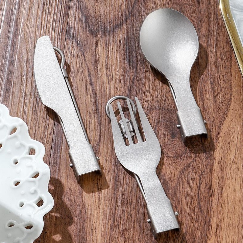 Zestaw składanych przyborów ku – Camping Cooking Survival recenzja i cena